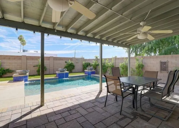 Holiday home New Remodel In Old Town W Heated Pool Scottsdale
